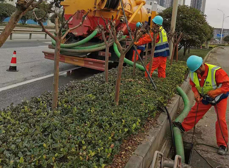 拜城市政管道清淤